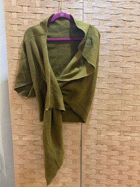 Moyuru Olive coat open front drape collar 100% wool oversized One Shoulder S/M